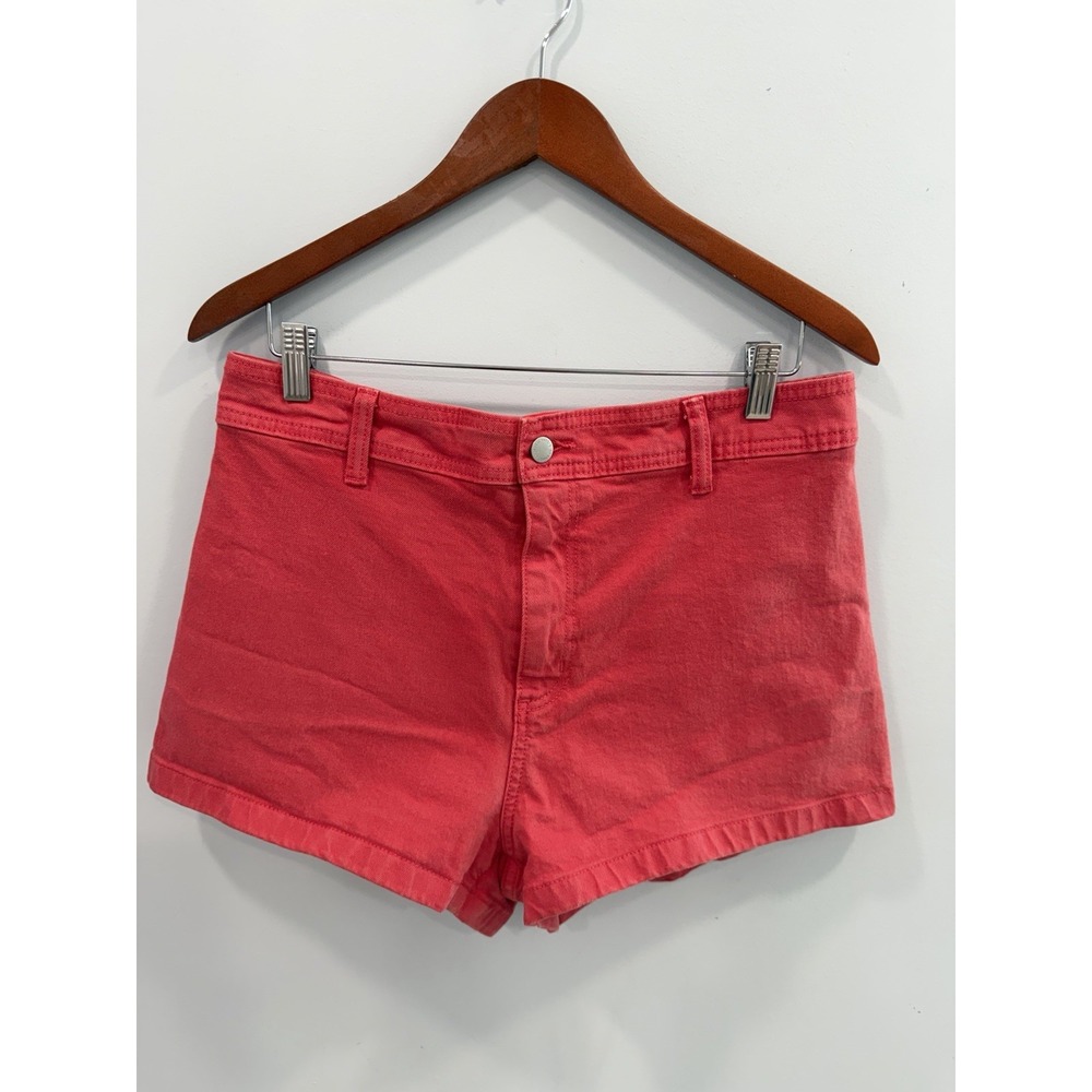 Universal Thread Shorts Womens 12 Red High Rise Sailor Denim Fitted Hip